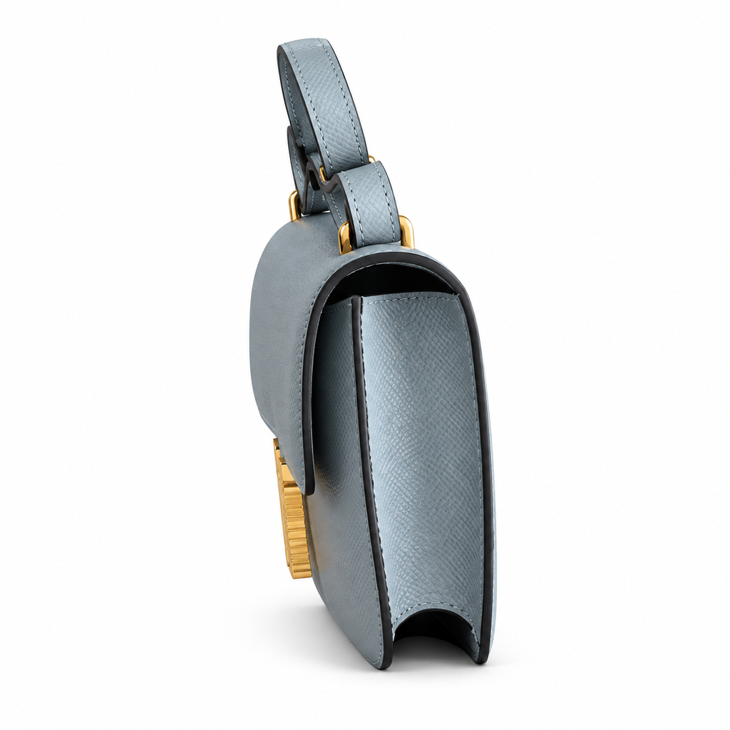 Hermès 26cm Crossbody Bag – Minimalist Luxury Leather Design