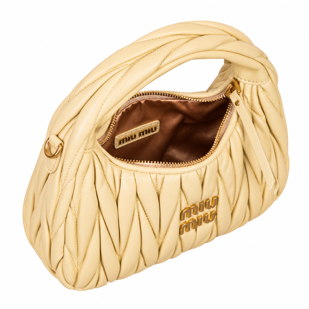 Miu Miu Leather Shoulder Bag 20×23×6 cm